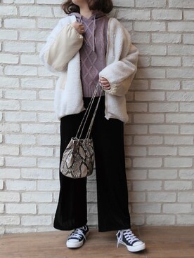 「ニットパーカー」｜「アイテム（ブルゾン）」を使った、Mamiさん（レディース・159cm）の秋コーディネート