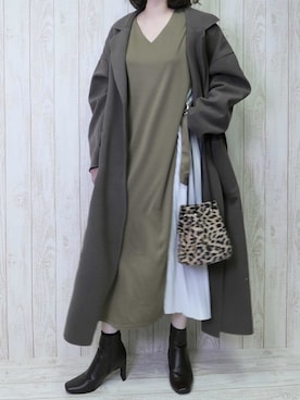 「CORNERS（コーナーズ）のアイテム（チェスターコート）」を使った、Mamiさん（レディース・159cm）の秋コーディネート