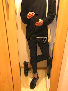 「HARE（ハレ）のアイテム（キーケース/キーアクセサリー）」を使った、ショウさん（メンズ・182cm）の秋コーディネート