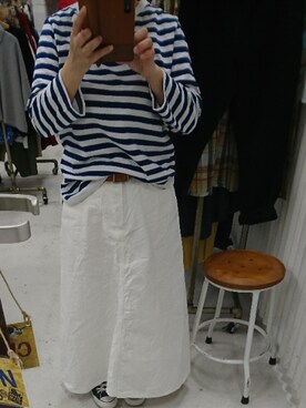 「D.M.Gのアイテム（スカート、ホワイト系）」を使った、みさびっちさん（レディース・146cm）の春コーディネート