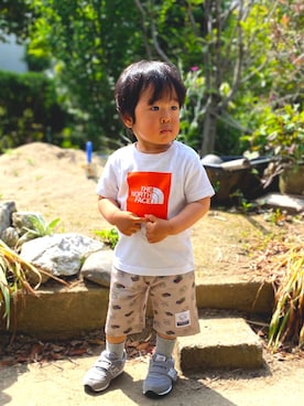 「FRUIT OF THE LOOM（フルーツオブザルーム）のアイテム（パンツ）」を使った、REIさん（キッズ・80cm）の夏コーディネート