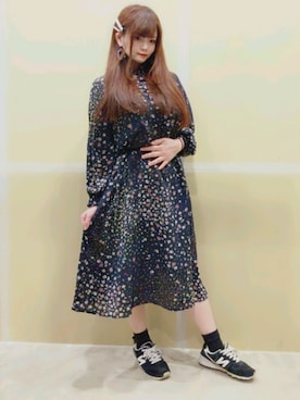 「フラワープリント」｜「アイテム（ファッション雑貨）」を使った、.*･ﾟrisa.ﾟ･*.さん（レディース・160cm）の冬コーディネート