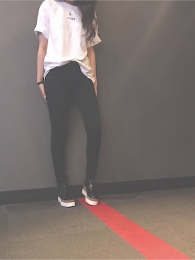 「プラットフォーム」｜「アイテム（その他シューズ）」を使った、KAHOさん（レディース・161cm）の夏コーディネート