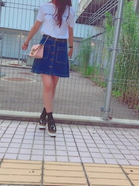 「MARC JACOBS（マークジェイコブス）のアイテム（Tシャツ/カットソー）」を使った、KAHOさん（レディース・161cm）の夏コーディネート