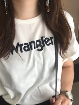 「Wrangler」｜「アイテム（アナログ腕時計）」を使った、やまぐーさん（レディース・166cm）の夏コーディネート