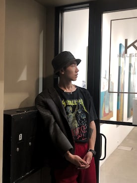 「NEIL BARRETT（ニールバレット）のアイテム（スーツジャケット）」を使った、Louis_Zynさん（メンズ・178cm）の秋コーディネート
