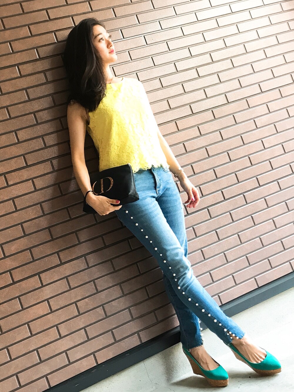 「ZARA、デニム、パンツスタイル、イエロー、ノースリーブ、夏、夏コーデ、パール、ザラ、Dior」｜「KOBE LETTUCEのアイテム（Tシャツ/カットソー、イエロー系）」を使った、snsdさん（レディース・160cm）の夏コーディネートの1枚目の写真