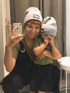 「KBF（ケイビーエフ）のアイテム（オールインワン・サロペット）」を使った、toraraさん（キッズ・80cm）の冬コーディネート