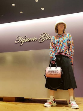 「ラブアンドピース2020」｜「アイテム（スウェット）」を使った、RAYさん（レディース・158cm）の秋コーディネート