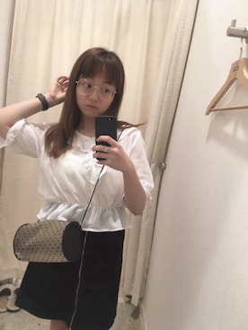 「earth music&ecology（アースミュージックアンドエコロジー）のアイテム（ドラムバッグ、ブラック系）」を使った、右狗さん（レディース・151cm）の春コーディネート