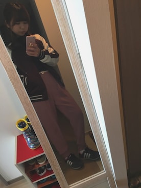 SHIORI☺︎さんのコーディネート