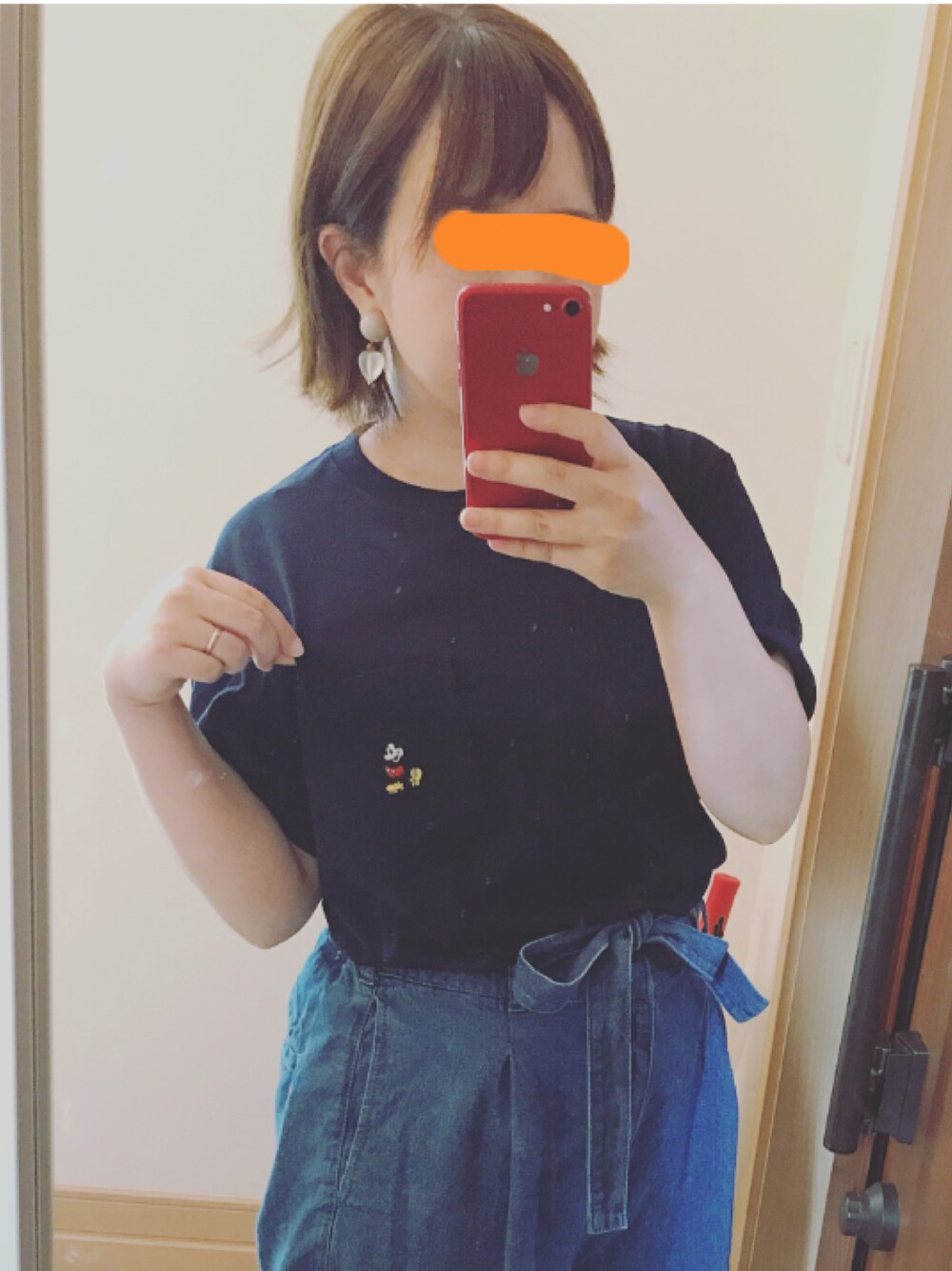 「シンプルコーデ、ミッキーT、UNIQLO、夏、ブラック」｜「UNIQLOの「ミッキースタンズ」ポケツキT（半袖）（Tシャツ/カットソー、ブラック系）」を使った、memeさん（レディース・148cm）の夏コーディネートの1枚目の写真