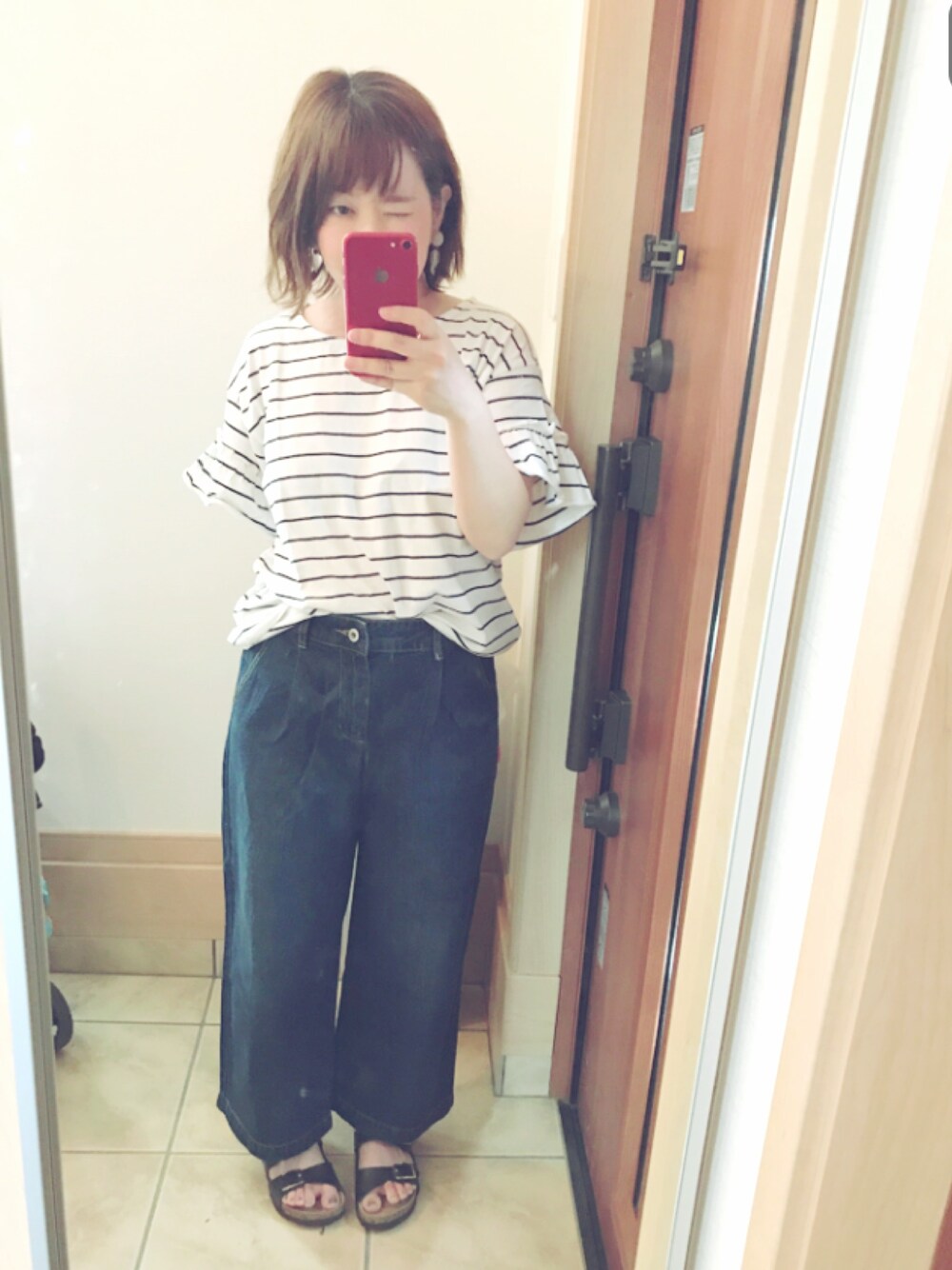 「オトナカジュアル、休日スタイル、プチプラコーデ、パンツスタイル、ボーダー、低身長、低身長コーデ」｜「Green　Parksの・袖フリルカットプルオーバー（Tシャツ/カットソー、ブルー系）」を使った、memeさん（レディース・148cm）の夏コーディネートの1枚目の写真