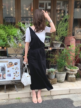 「GRACE CONTINENTAL（グレースコンチネンタル）のアイテム（バッグ）」を使った、miwaさん（レディース・154cm）の夏コーディネート