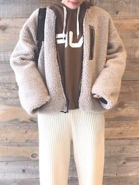 「FILA（フィラ）のアイテム（トップス）」を使った、SAKiさん（レディース・164cm）の秋コーディネート