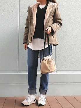 「earth music&ecology（アースミュージックアンドエコロジー）のアイテム（マウンテンパーカー）」を使った、SAKiさん（レディース・164cm）の秋コーディネート