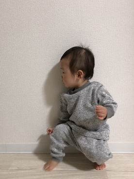 「アイテム（ルームウェア/パジャマ）」を使った、TO さん（キッズ・70cm）の秋コーディネート