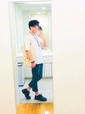 「UNIQLO（ユニクロ）のアイテム（その他パンツ、グリーン系）」を使った、Komiさん（メンズ・171cm）の春コーディネート
