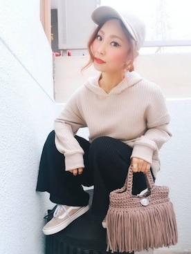 みーぬさんの「NEWHATTAN　CAP CORDUROY」を使ったコーディネート