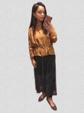 「アイテム（パンプス、グレー系）」を使った、茶霊さん（レディース・161cm）の春コーディネート