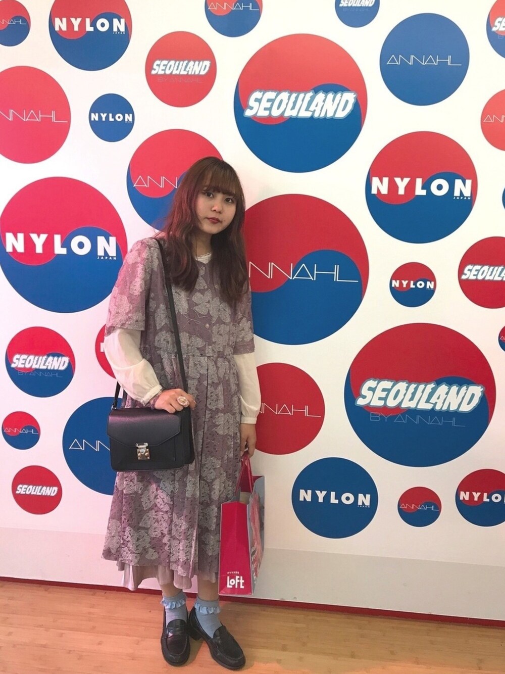 「ワンピース、ローファー、nylonjapan、used、古着、プチプラ、ブラウス、WEGO、春コーデ、ドラフトウィゴー」｜「usedのアイテム（ワンピース、パープル系）」を使った、あらかわみか（みかんぬ）さん（レディース・158cm）の春コーディネートの1枚目の写真
