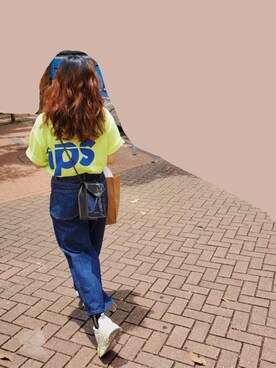 「born champsのアイテム（Tシャツ/カットソー、イエロー系）」を使った、priscaaaさん（レディース）の夏コーディネート