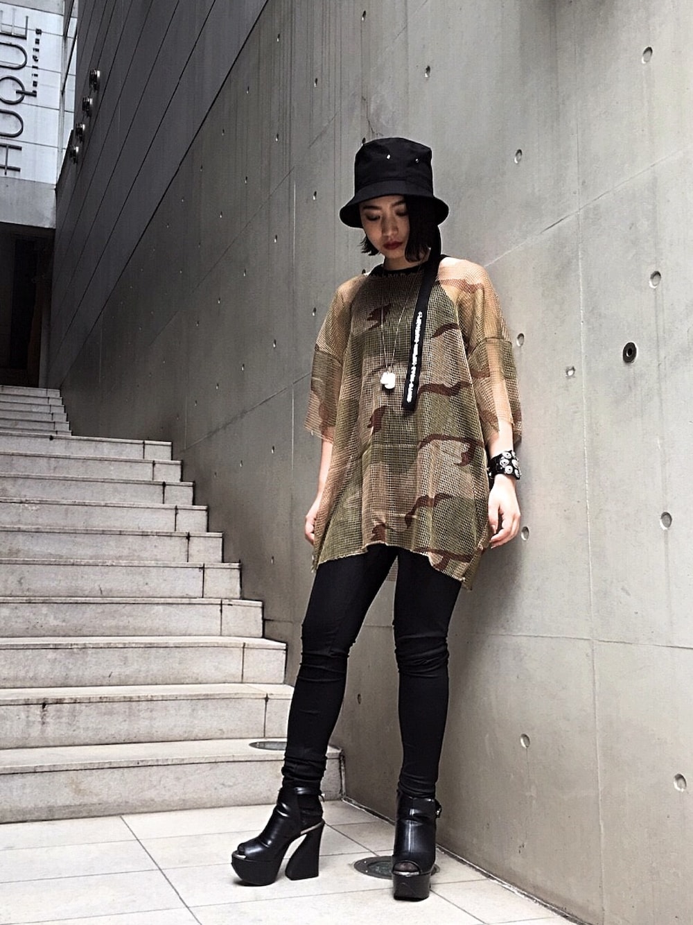 CATORCE（カトルセ）の「CATORCE (カトルセ)HLTOPS BACKOPEN