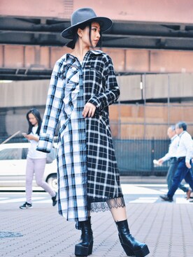 「BACKLASH（バックラッシュ）のアイテム（帽子）」を使った、yurina katsuraさん（レディース・165cm）の秋コーディネート