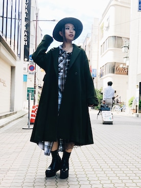 「BACKLASH（バックラッシュ）のアイテム（帽子）」を使った、yurina katsuraさん（レディース・165cm）の秋コーディネート