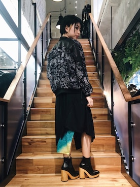 「KMRii（ケムリ）のアイテム（ジャケット/アウター）」を使った、yurina katsuraさん（レディース・165cm）の冬コーディネート