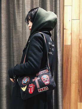 「mode」｜「アイテム（オールインワン・サロペット）」を使った、yurina katsuraさん（レディース・165cm）の冬コーディネート