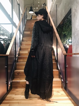 「roar（ロアー）のアイテム（帽子）」を使った、yurina katsuraさん（レディース・165cm）の冬コーディネート