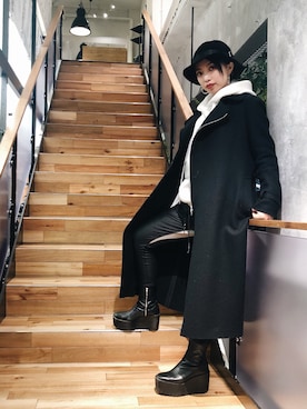 「MYne（マイン）のアイテム（帽子）」を使った、yurina katsuraさん（レディース・165cm）の冬コーディネート