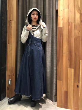 「HERNO（ヘルノ）のアイテム」を使った、yurina katsuraさん（レディース・165cm）の冬コーディネート