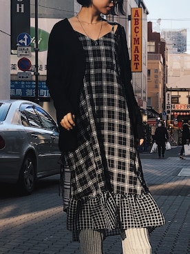 「リブニットパンツ」｜「アイテム（ワンピース/ドレス）」を使った、yurina katsuraさん（レディース・165cm）の春コーディネート