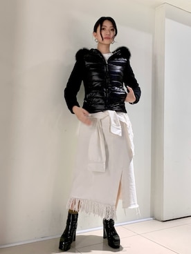 「WOOLRICH（ウールリッチ）のアイテム（ジャケット/アウター）」を使った、yurina katsuraさん（レディース・165cm）の冬コーディネート