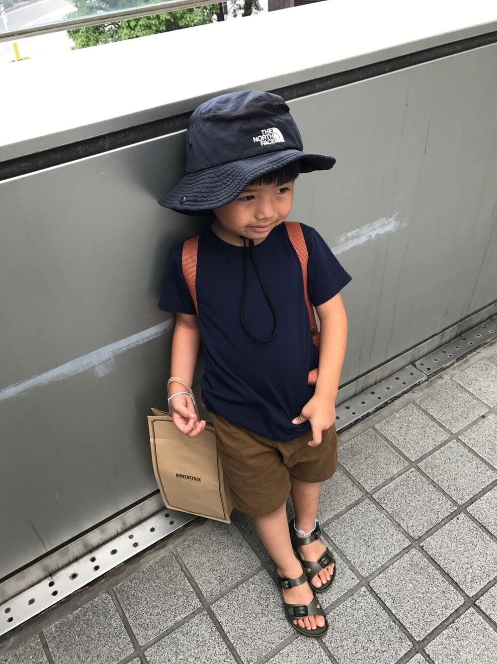「夏、おとこのこ、プチプラコーデ」｜「THE NORTH FACEのアイテム（帽子、ブラック系）」を使った、Yooo☆kiiicさん（キッズ・100cm）の夏コーディネートの1枚目の写真