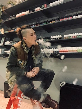 「Subcrew（サブクルー）のアイテム」を使った、Eric Linさん（メンズ・168cm）の冬コーディネート