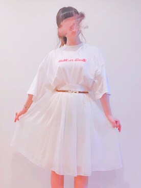 「UNIQLO（ユニクロ）のライズ アゲイン バイ ヴェルディ UT（グラフィックTシャツ・5分袖）（Tシャツ/カットソー、ホワイト系）」を使った、みゆちぇるさん（レディース・154cm）の夏コーディネート