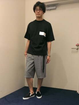 「TRANS CONTINENTS（トランスコンチネンツ）のアイテム（パンツ）」を使った、甲乙さん（メンズ・177cm）の夏コーディネート