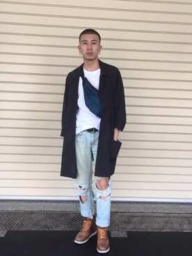 「アイテム（ボディバッグ/ウエストポーチ、ブルー系）」を使った、ハンハンさん（メンズ・173cm）の春コーディネート