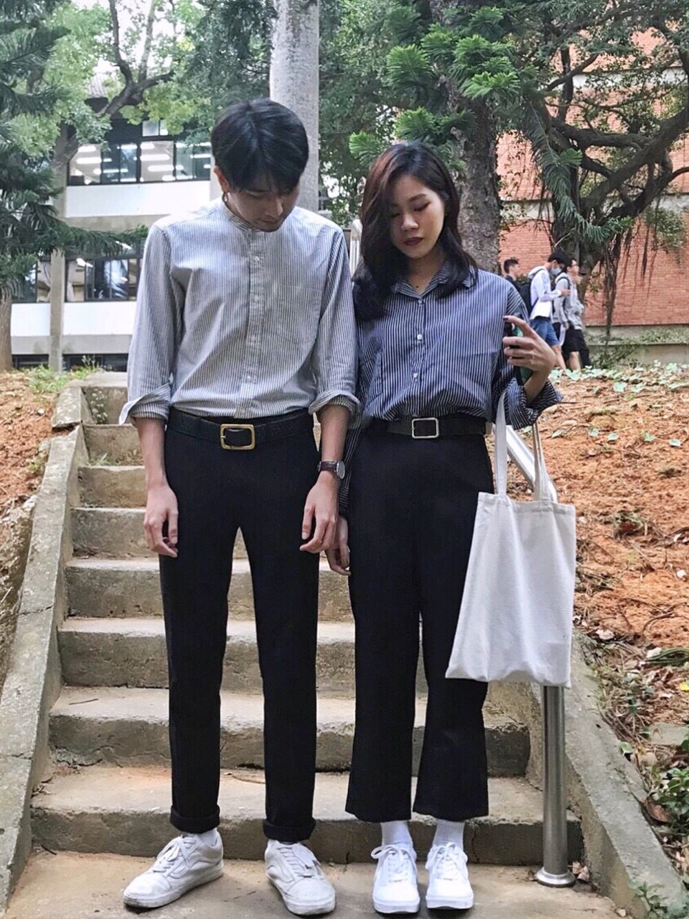 「vensのアイテム（モカシン/デッキシューズ、ホワイト系）」を使った、ハンハンさん（メンズ・173cm）の冬コーディネートの1枚目の写真