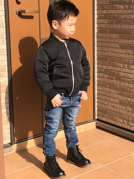 「5歳」｜「アイテム（MA-1）」を使った、TAOさん（キッズ・100cm）の冬コーディネート