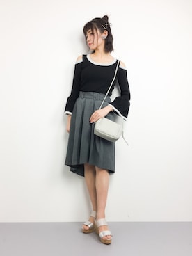 「CLEARIMPRESSION （クリアインプレッション）のアイテム」を使った、ヤギさん（レディース・159cm）の春コーディネート