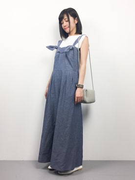 「大人カジュアルコーデ」｜「アイテム（つなぎ/オールインワン）」を使った、ヤギさん（レディース・159cm）の春コーディネート