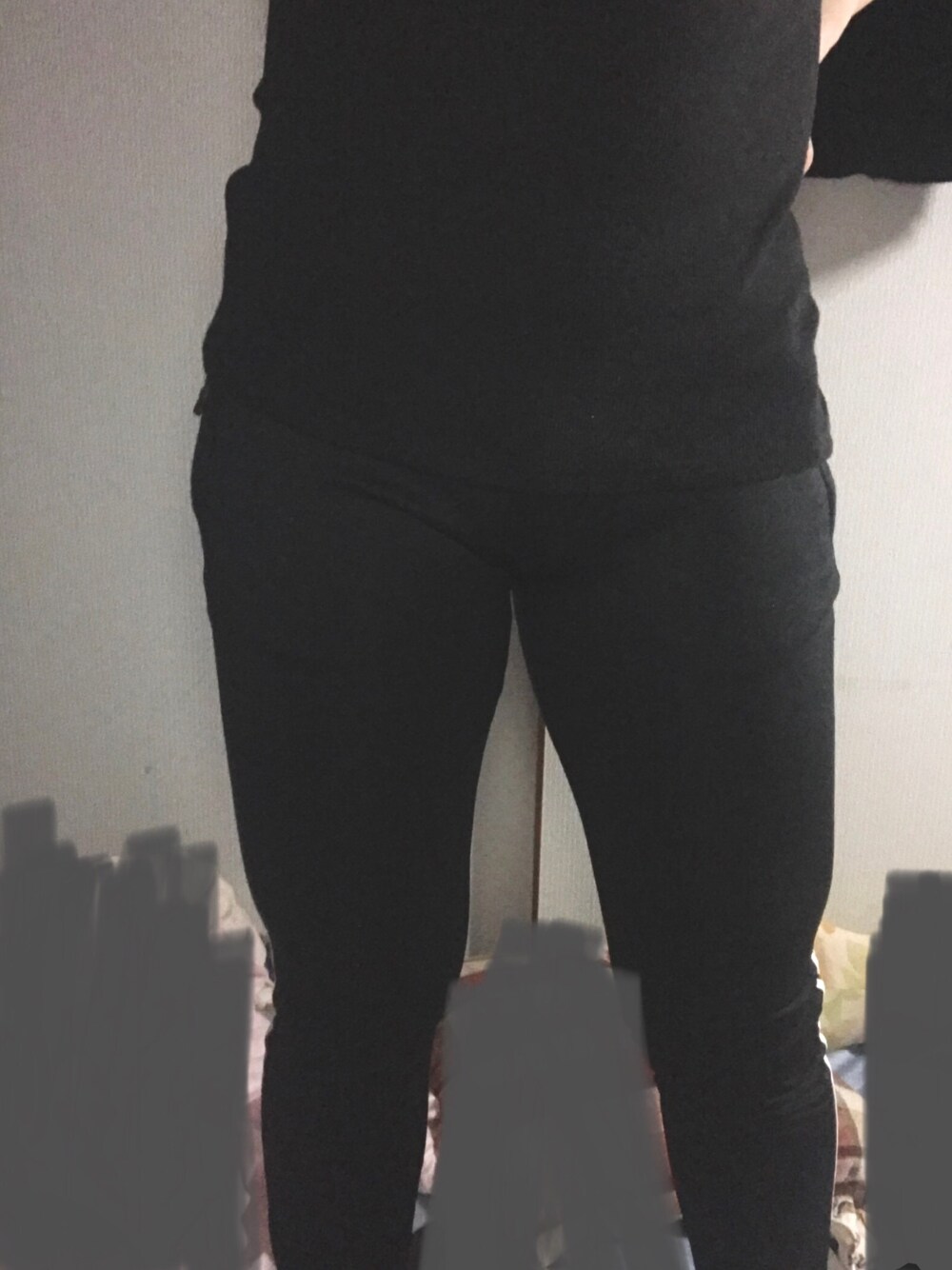 「adidasのID スリーストライプス スキニー パンツ [ID 3-Stripes Skinny Pants] アディダス（その他パンツ、ブラック系）」を使った、裕介さん（メンズ・158cm）の春コーディネートの1枚目の写真