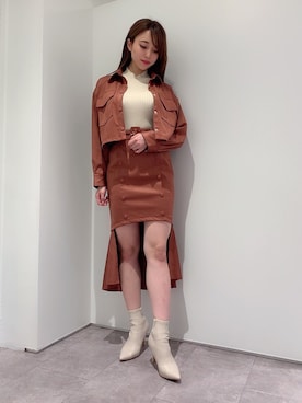 「REDYAZEL（レディアゼル）のアイテム（スカート）」を使った、らーちゃんさん（レディース・168cm）の秋コーディネート