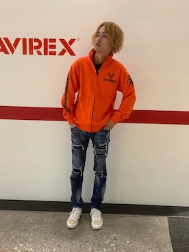 「AVIREX（アヴィレックス）のアイテム（ジャージ）」を使った、アオさん（メンズ・176cm）の冬コーディネート