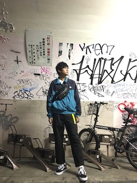 「Dickies（ディッキーズ）のアイテム（ナイロンジャケット）」を使った、なおきさん（メンズ・179cm）の秋コーディネート