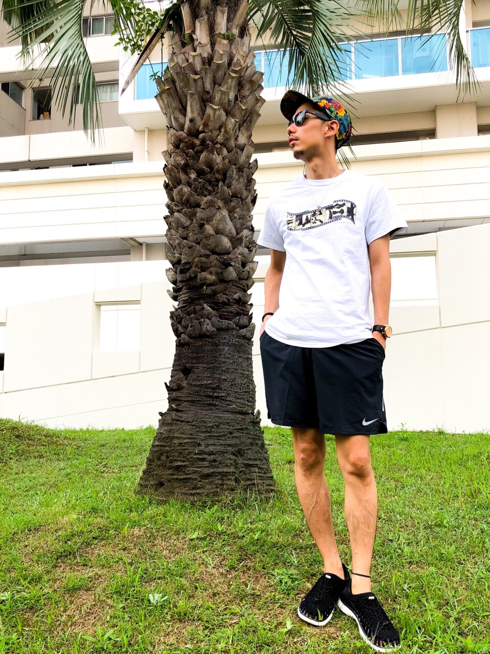 「夏セールで買いました、シンプルコーデ、休日スタイル、カジュアルコーデ、outfit、スポーツミックス、keen、NIKE、ランニングスタイル、キャップ」｜「KEENのUNEEK O2 / ユニーク オーツー（スニーカー、ブラック系）」を使った、 K-taさん（メンズ・170cm）の夏コーディネートの1枚目の写真